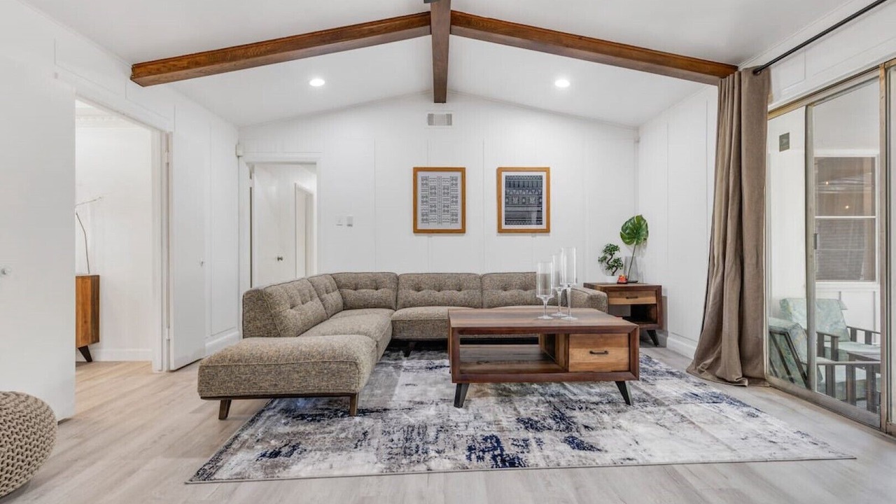 Photo of Livingroom in Oak Cliff