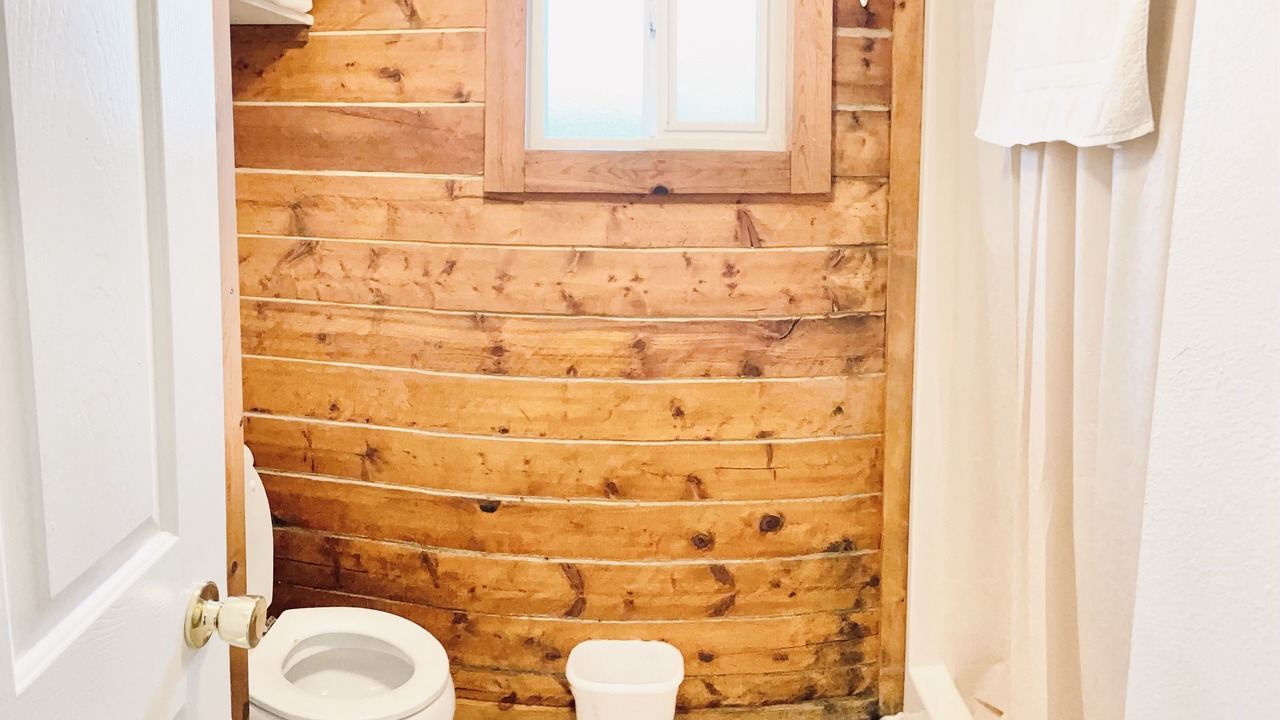 Photo of Bathroom in Kachemak