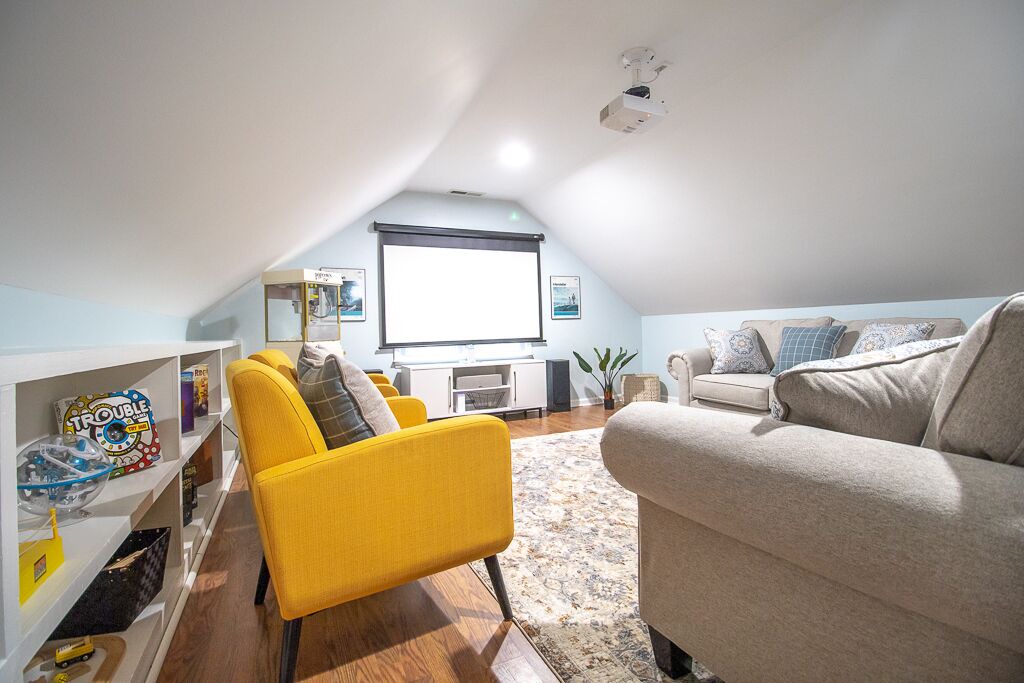Photo of Livingroom in Northwest Raleigh