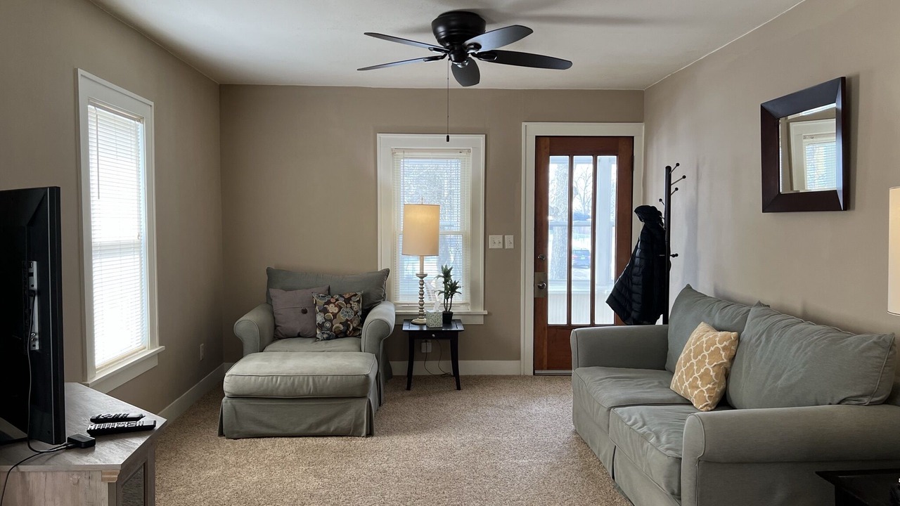 Photo of Livingroom in Baraboo