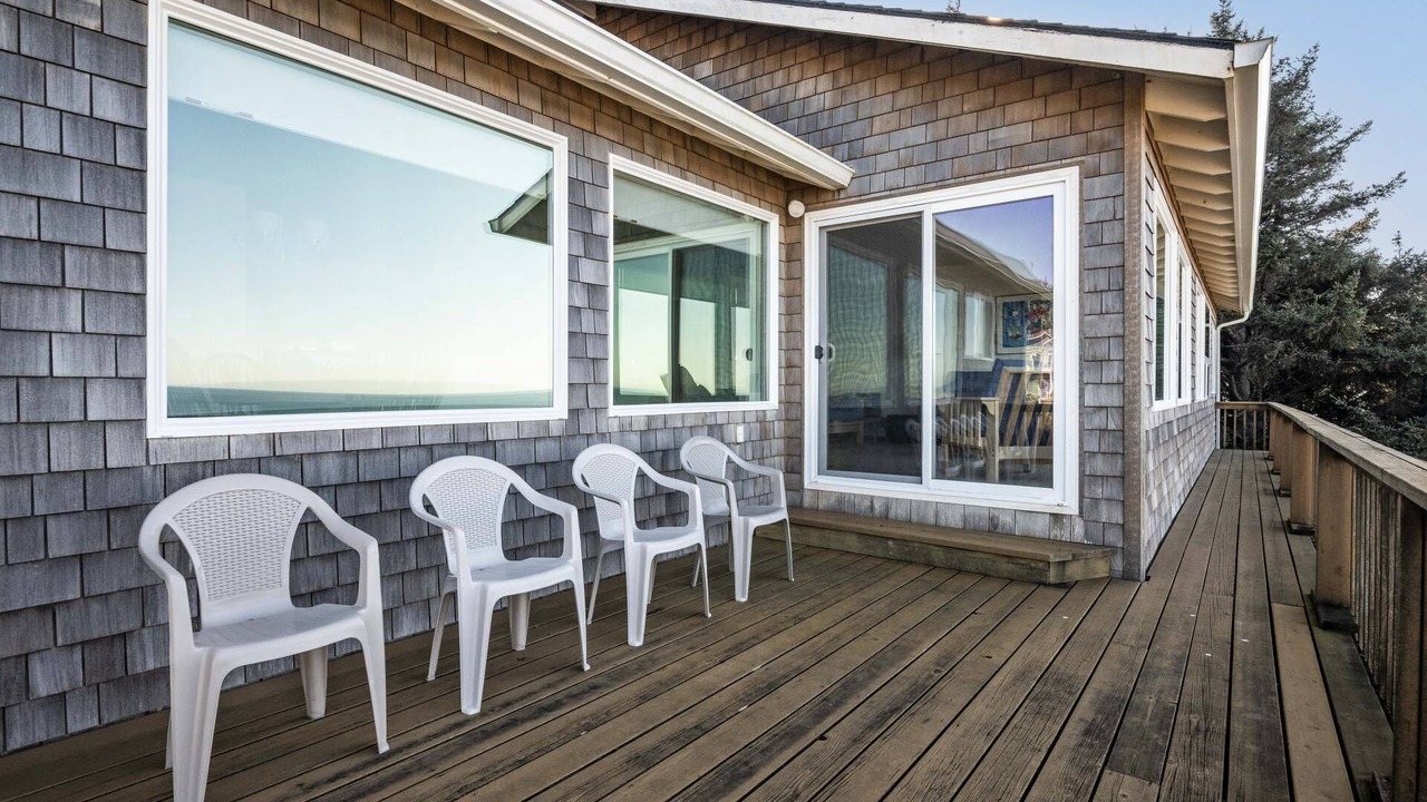 Photo of Patio Balcony in Cloverdale