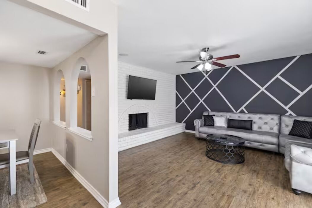 Photo of Livingroom in Plano