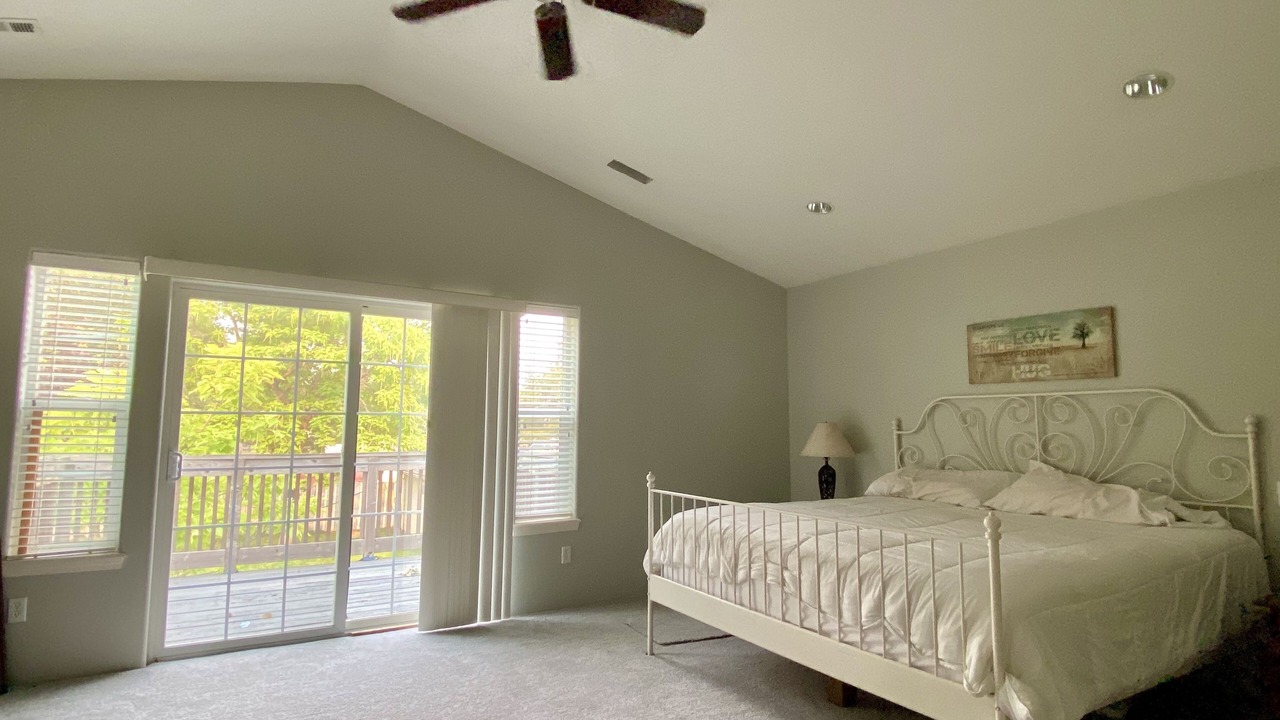 Photo of Bedroom in Central Point