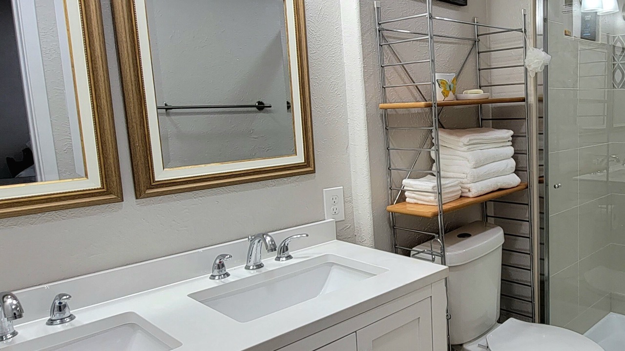 Photo of Bathroom in Garland