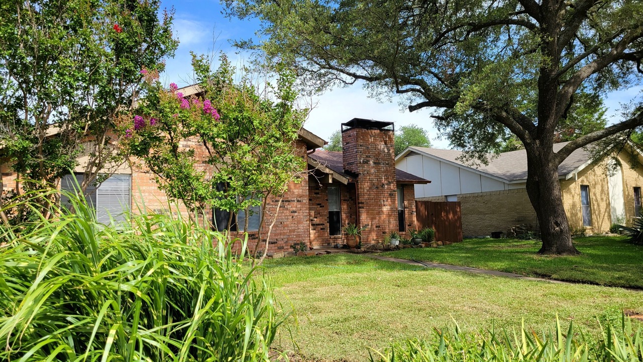 Photo of Outdoor in Garland