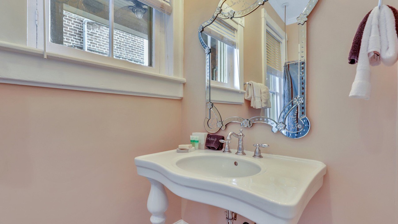Photo of Bathroom in Old West Broad Neighborhood