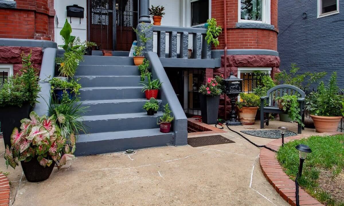 Photo of Outdoor in Truxton Circle