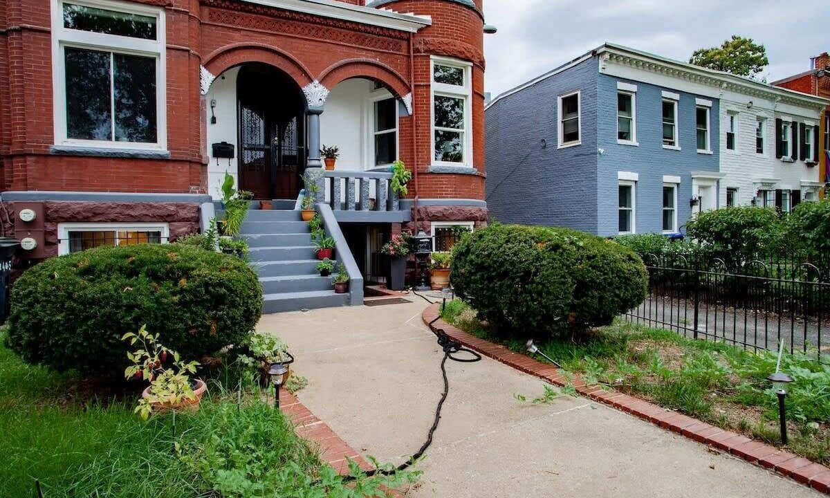 Photo of Outdoor in Truxton Circle