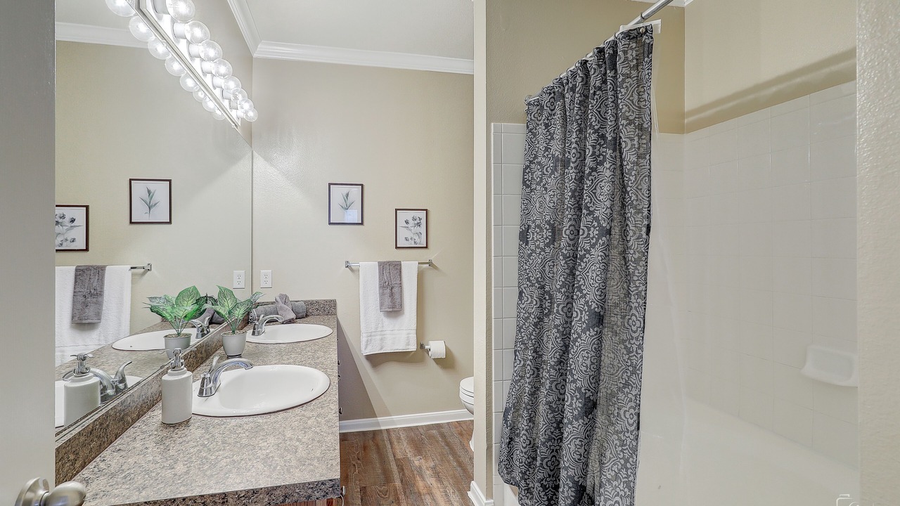 Photo of Bathroom in The Colony