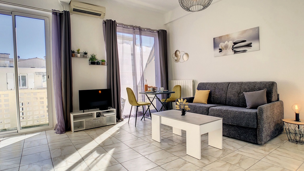 Photo of Livingroom in Gambetta
