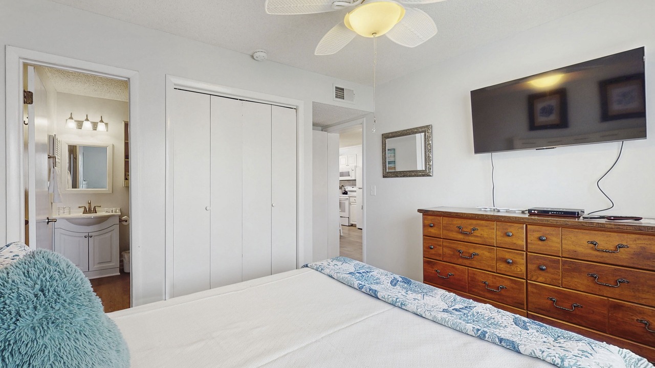 Photo of Bedroom in Fort Morgan