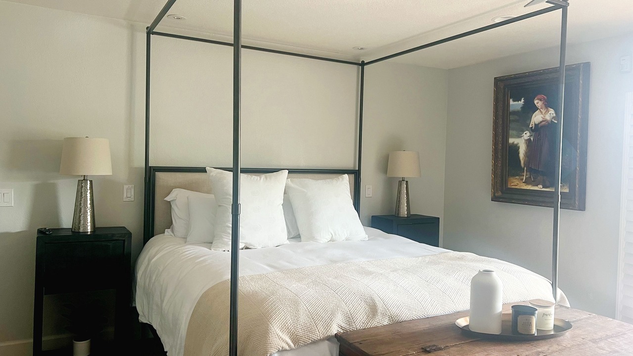 Photo of Bedroom in Camelback C C Estates
