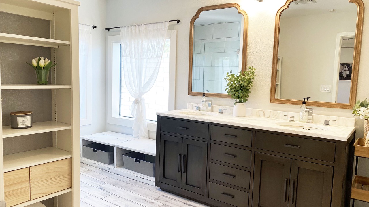 Photo of Bathroom in Camelback C C Estates