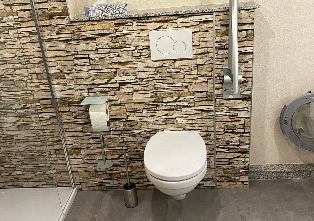 Photo of Bathroom in Erlenbach bei Dahn