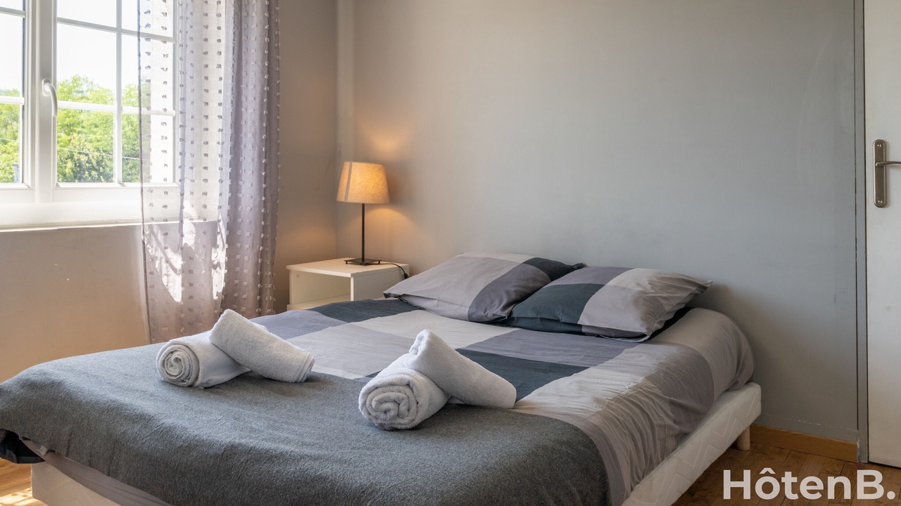 Photo of Bedroom in Limoges