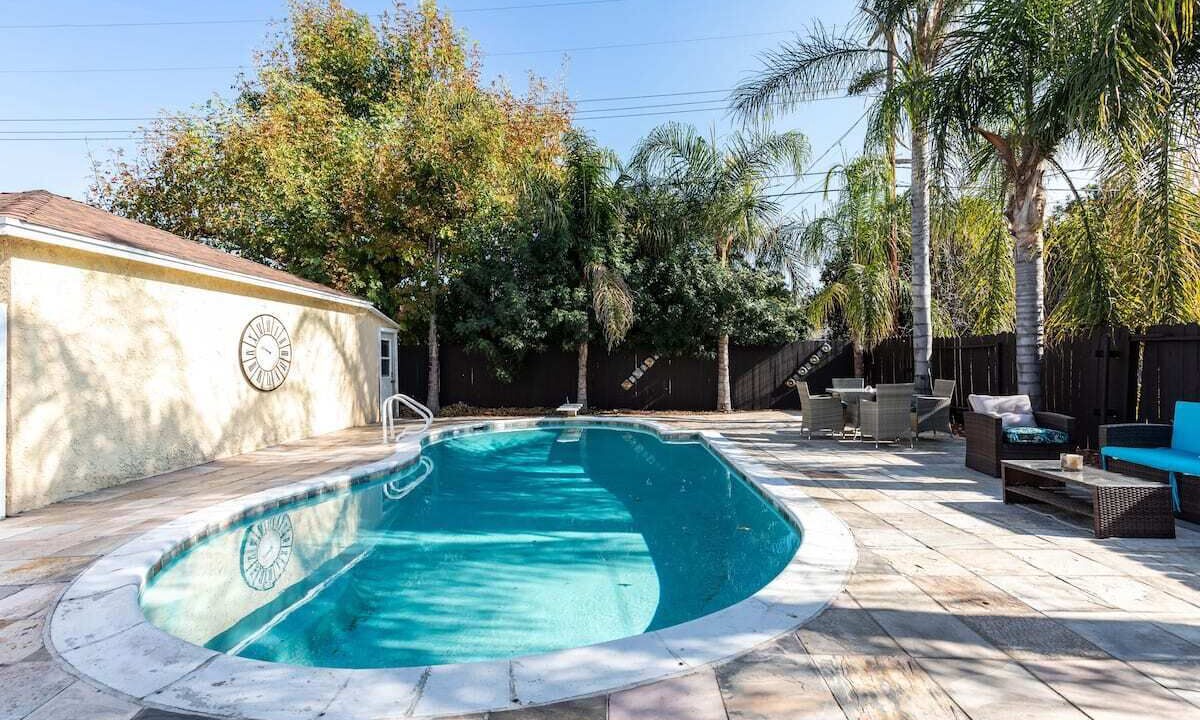Photo of Outdoor in Reseda