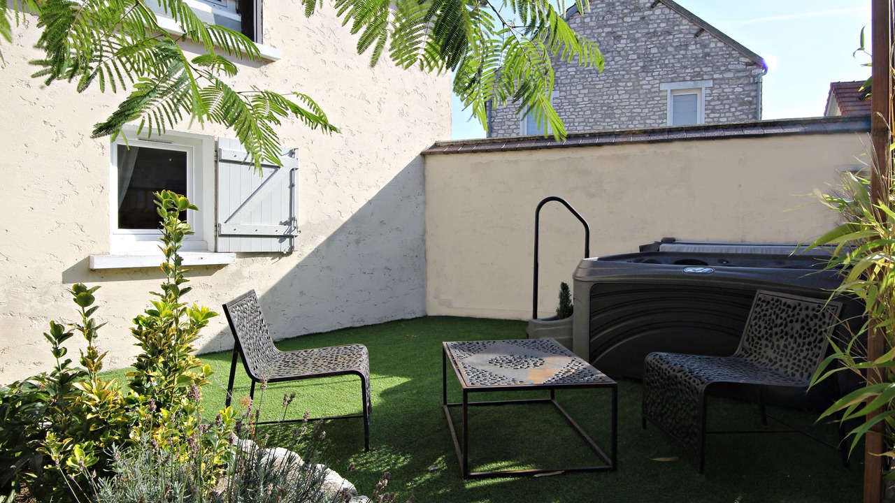 Photo of Patio Balcony in Villiers-en-Desœuvre
