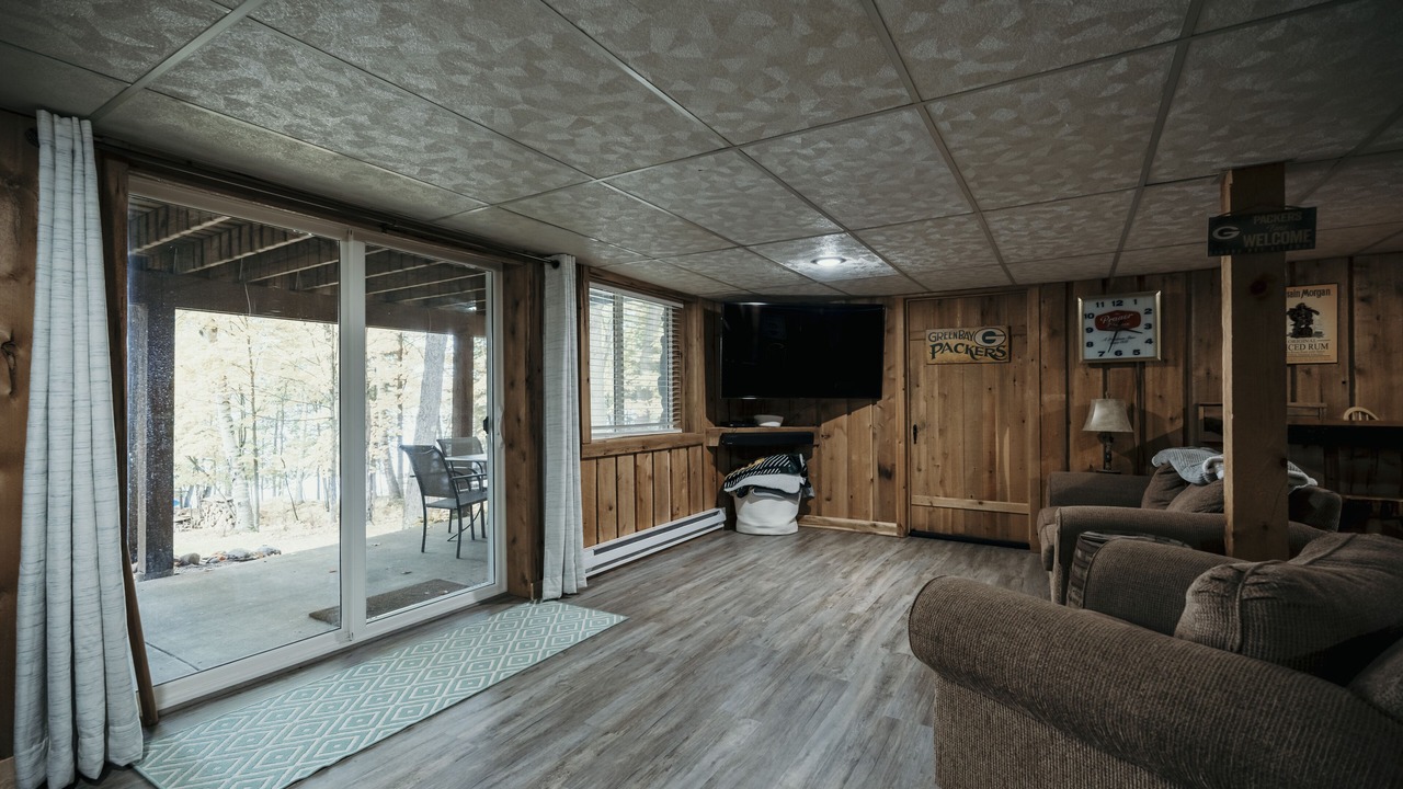 Photo of Livingroom in Long Lake