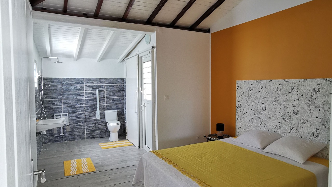 Photo of Bedroom in Morel