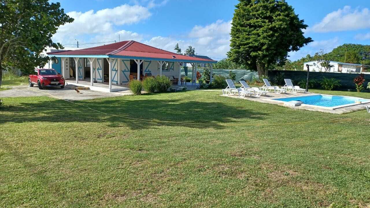 Photo of Outdoor in Morel