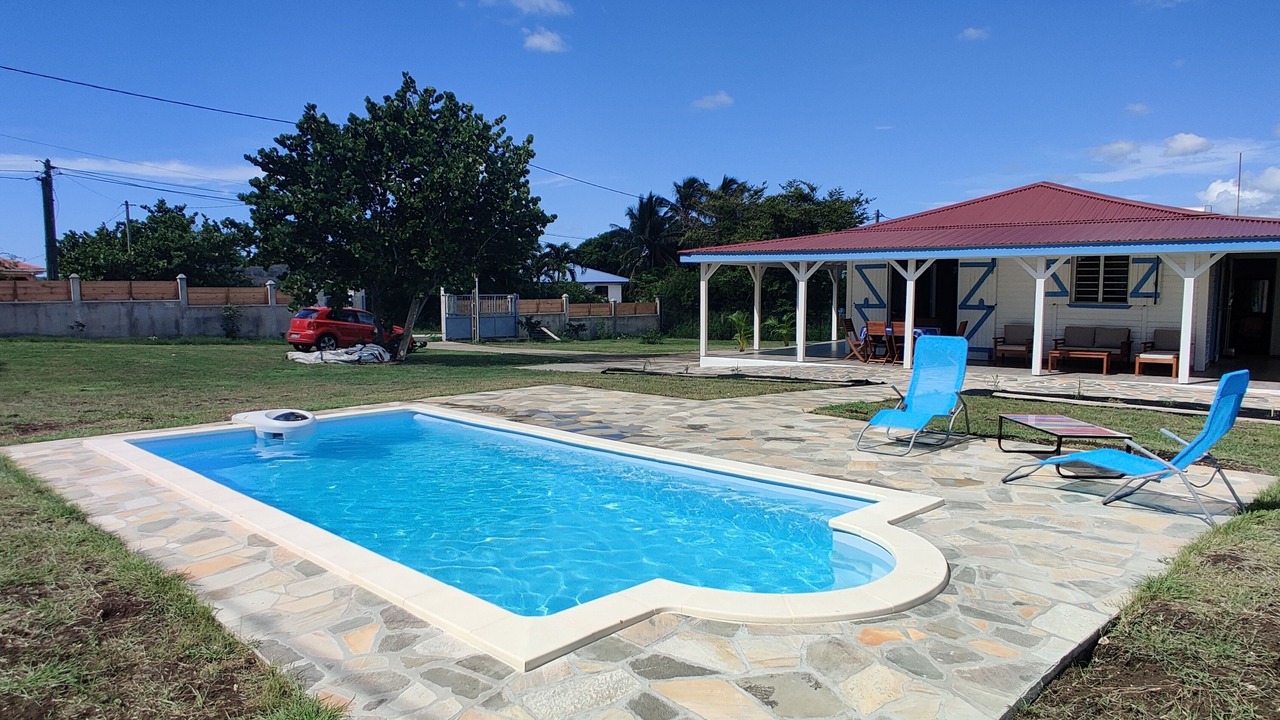 Photo of Outdoor in Morel