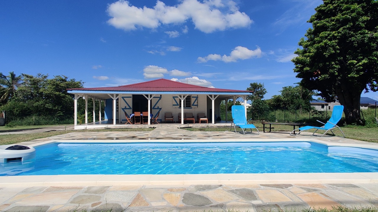 Photo of Outdoor in Morel