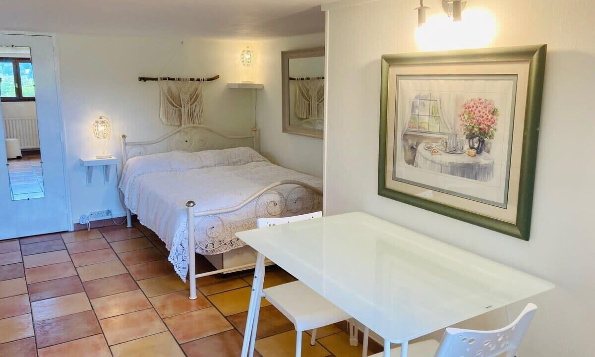 Photo of Bedroom in Sussac
