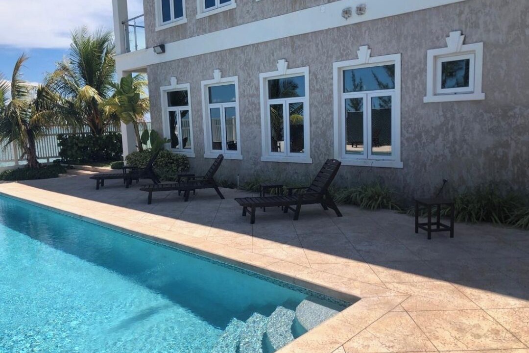 Photo of Outdoor in Coral Harbour