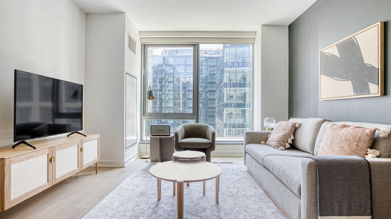 Photo of Livingroom in Navy Yard