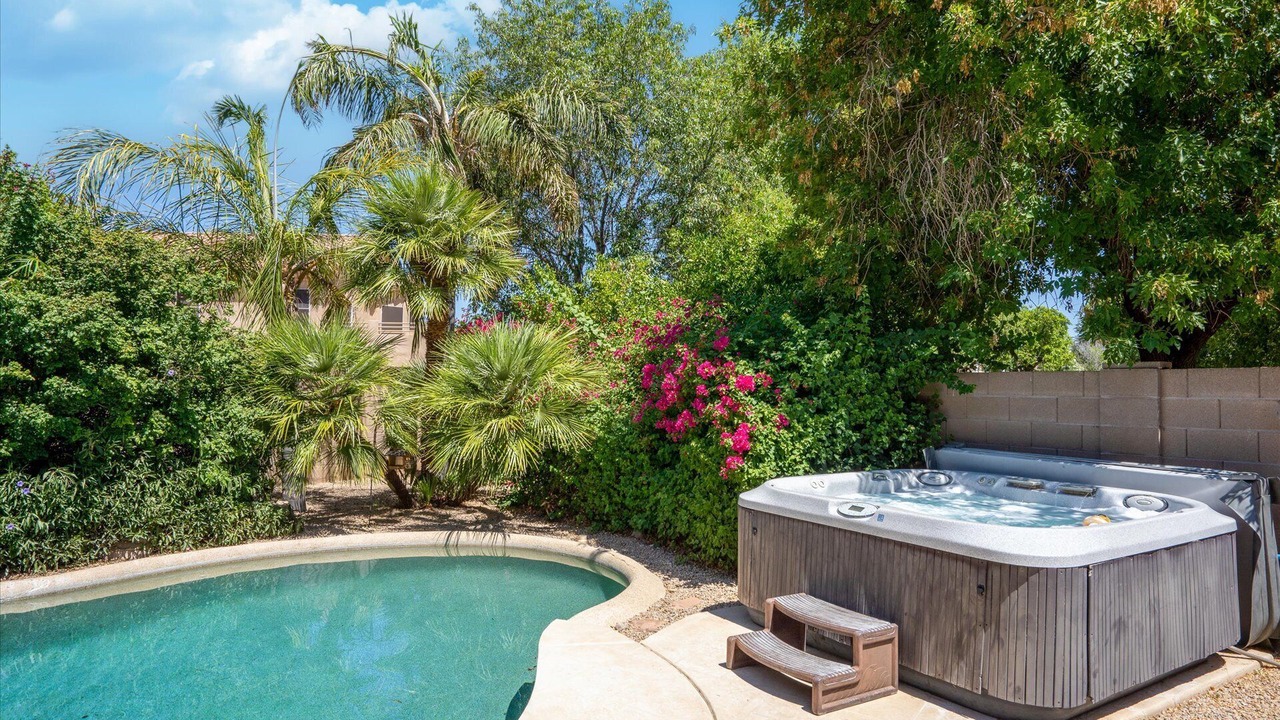 Photo of Outdoor in Arabian Views