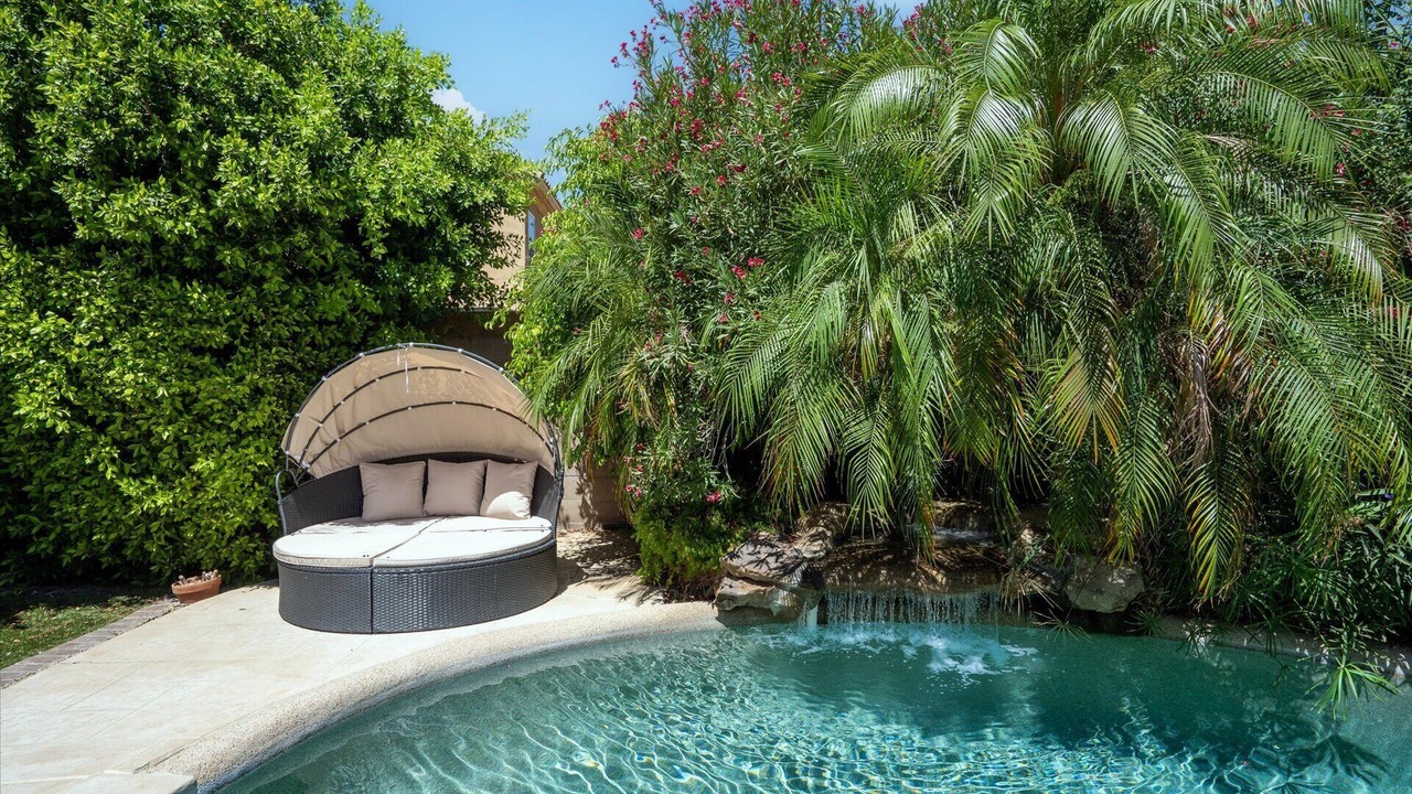 Photo of Outdoor in Arabian Views