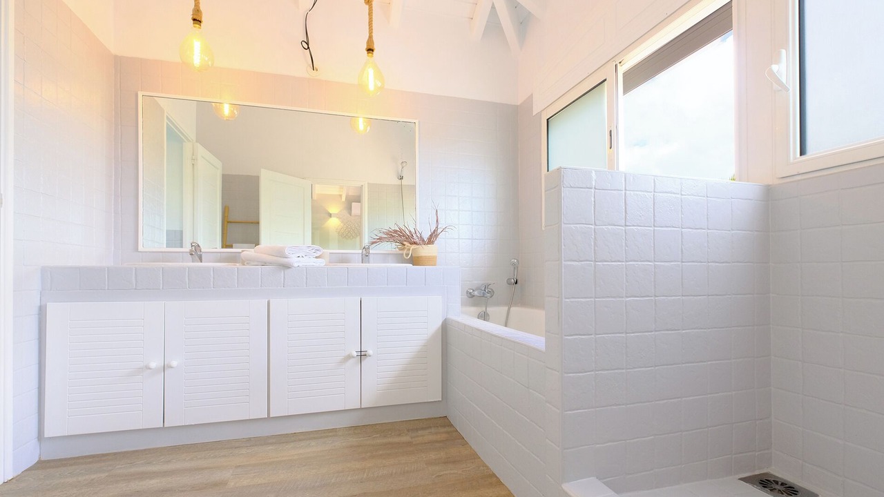 Photo of Bathroom in Dampierre