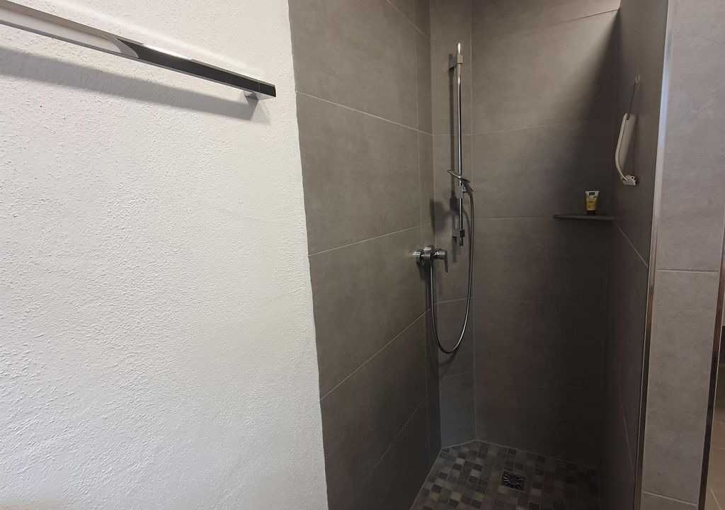 Photo of Bathroom in Alken