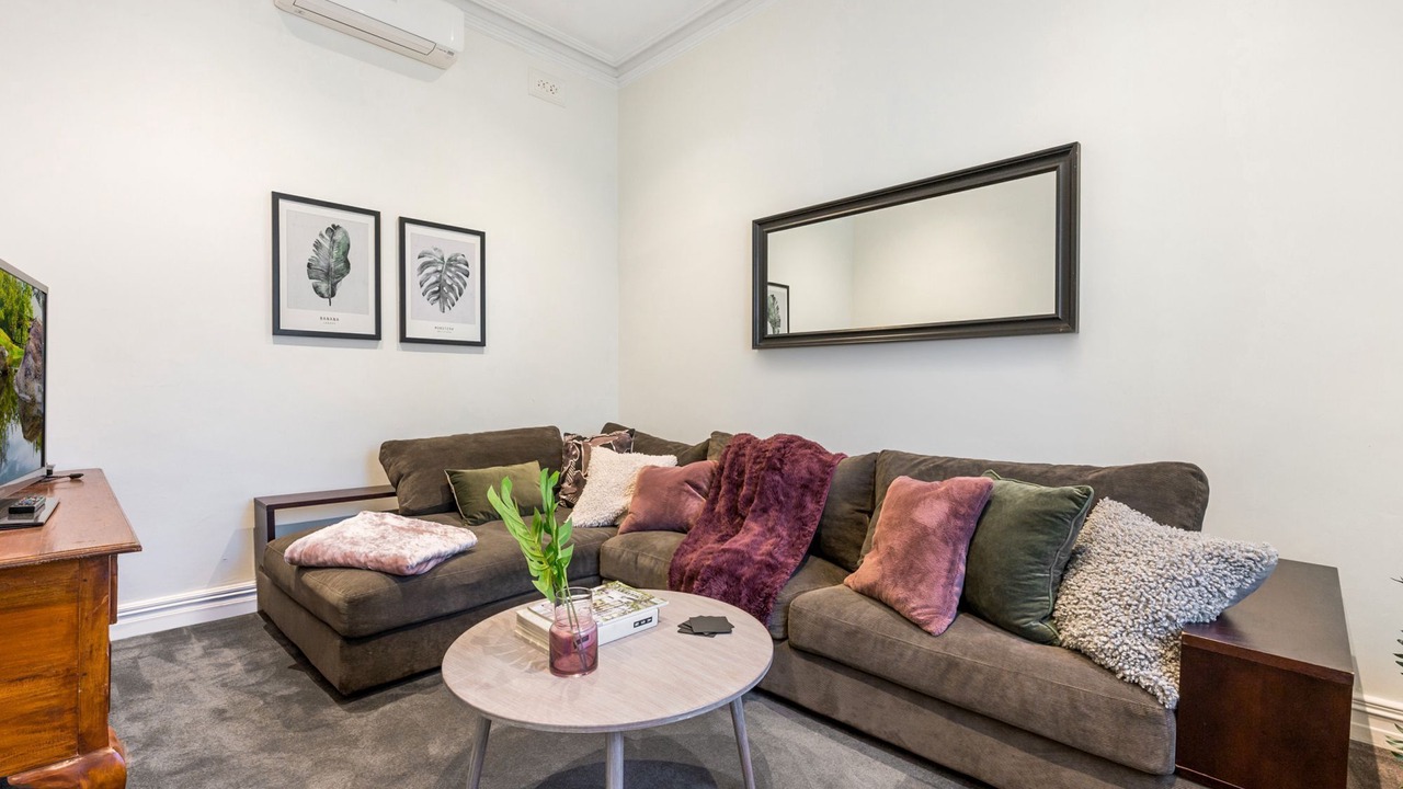 Photo of Livingroom in Richmond