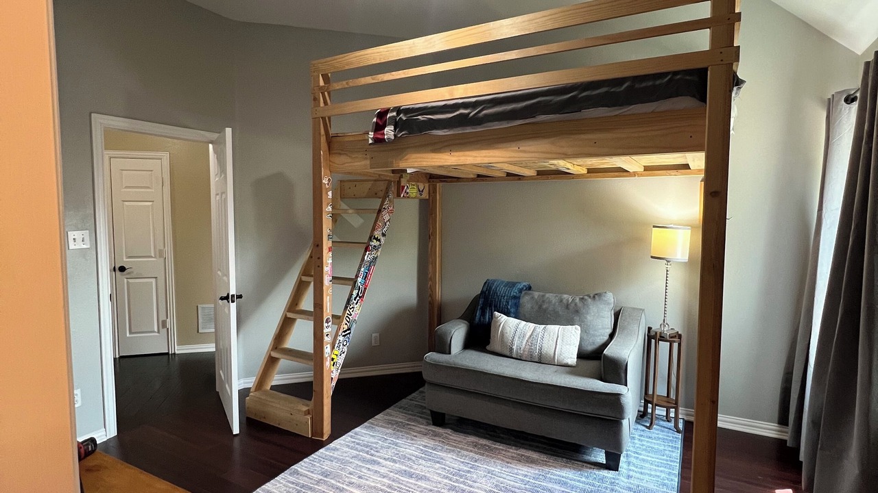 Photo of Livingroom in Keller