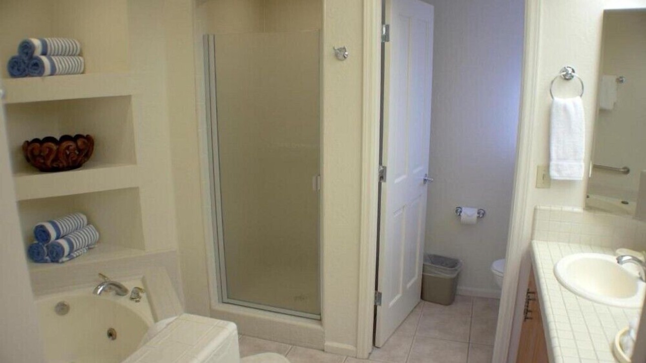 Photo of Bathroom in Arcadia