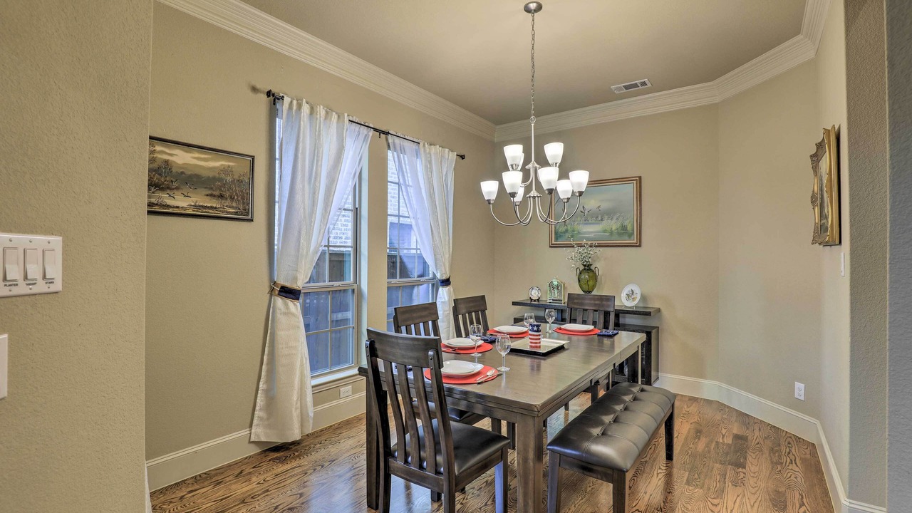Photo of Bedroom in Las Colinas