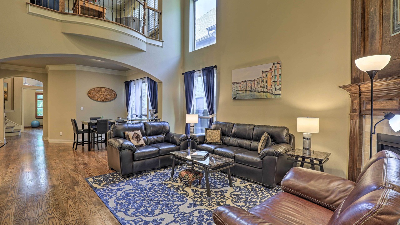 Photo of Bedroom in Las Colinas