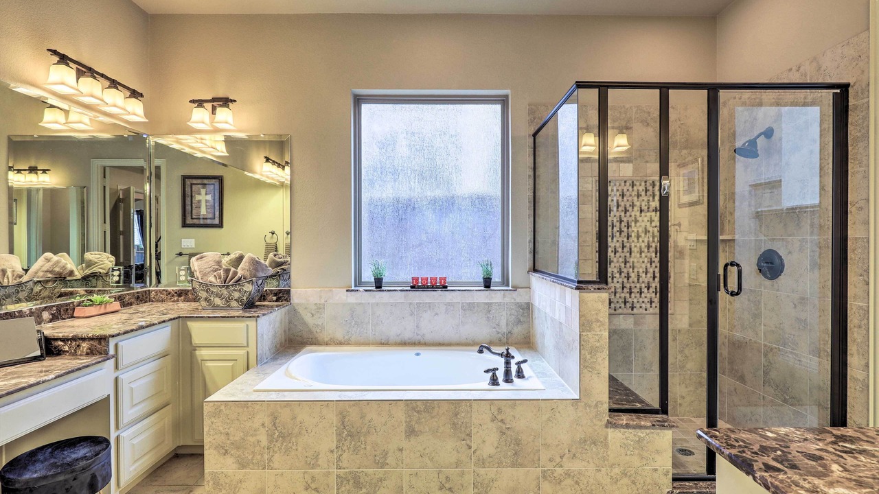 Photo of Bathroom in Las Colinas