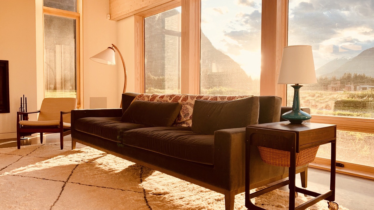 Photo of Livingroom in Pemberton Meadows