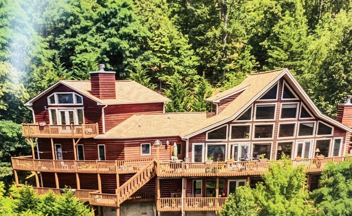 Photo of Outdoor in Hiawassee