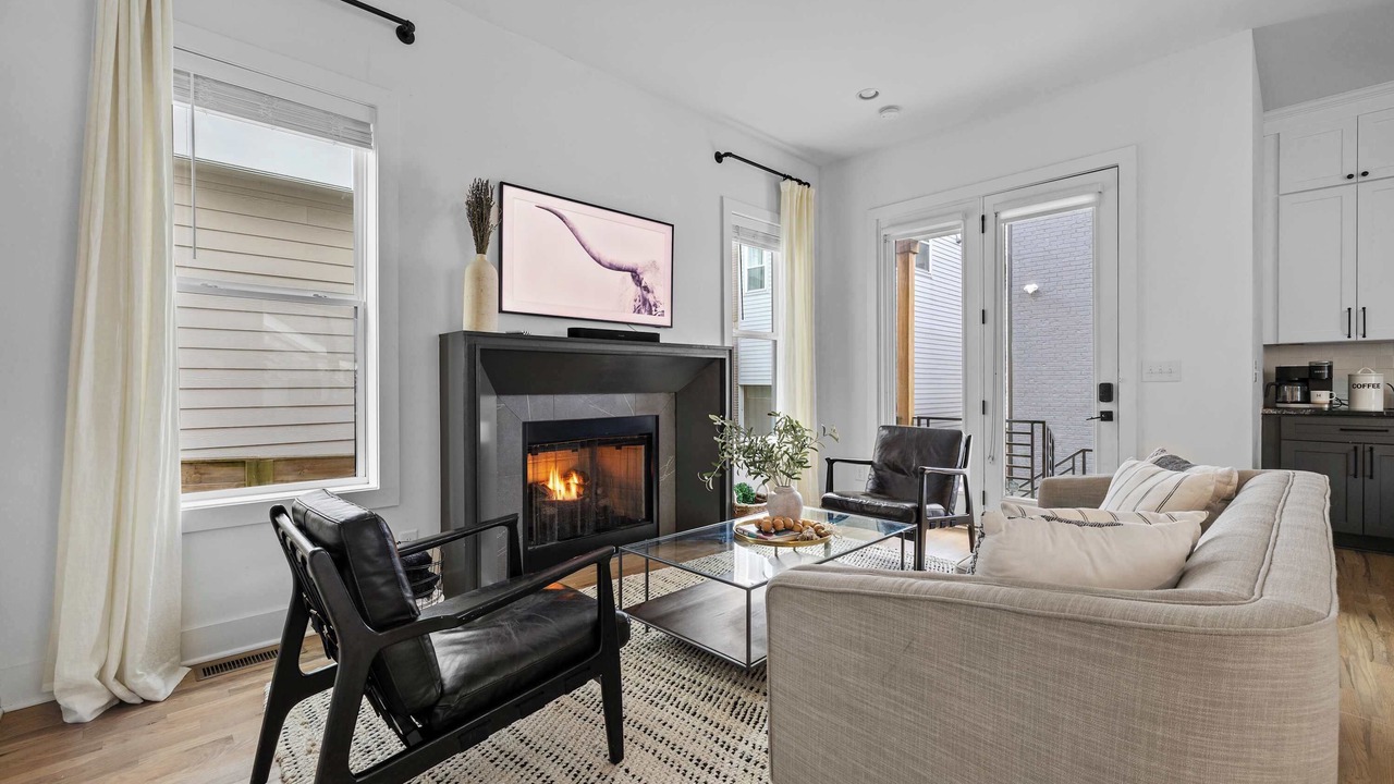 Photo of Livingroom in Edgehill
