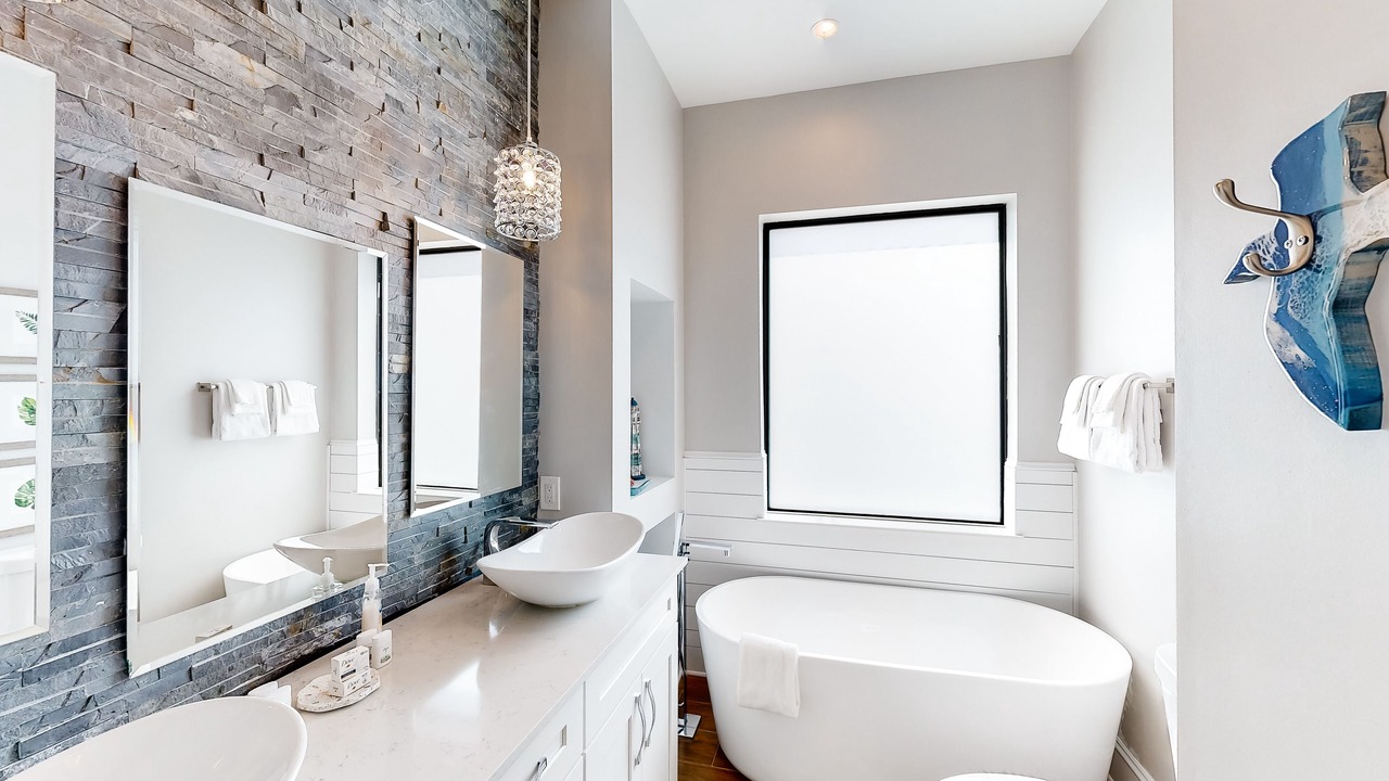 Photo of Bathroom in Bowens Addition