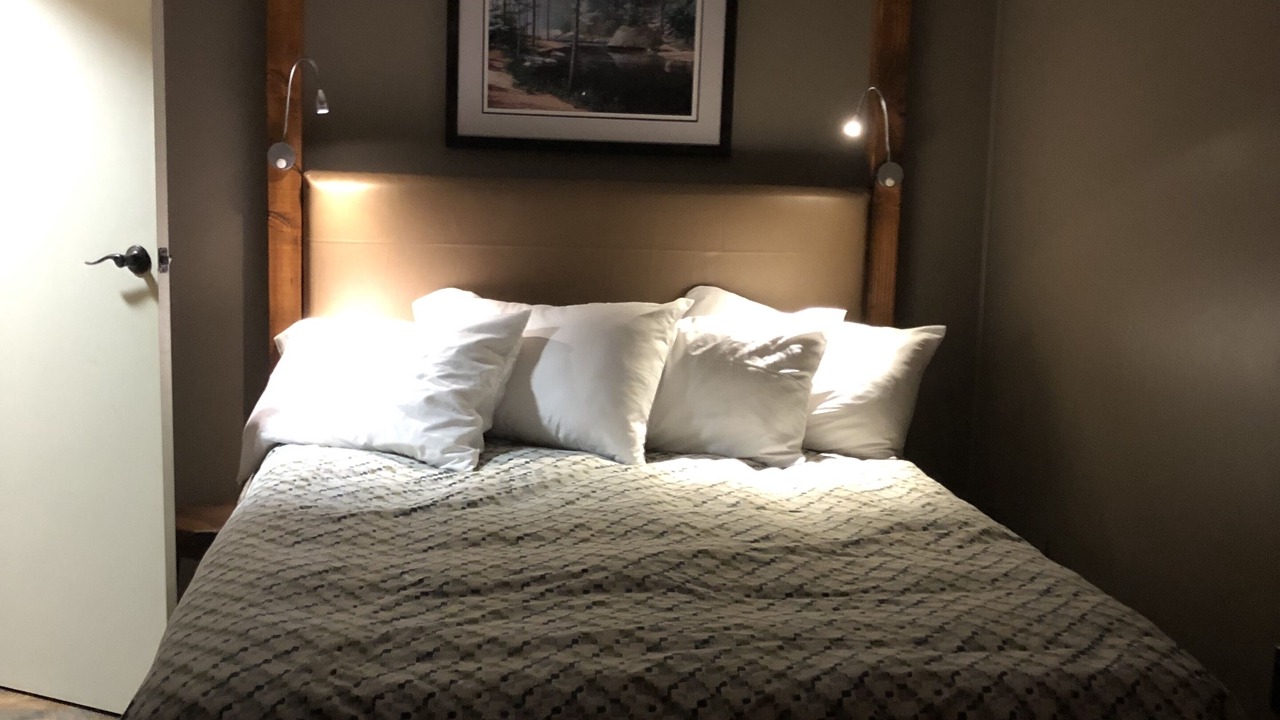 Photo of Bedroom in King