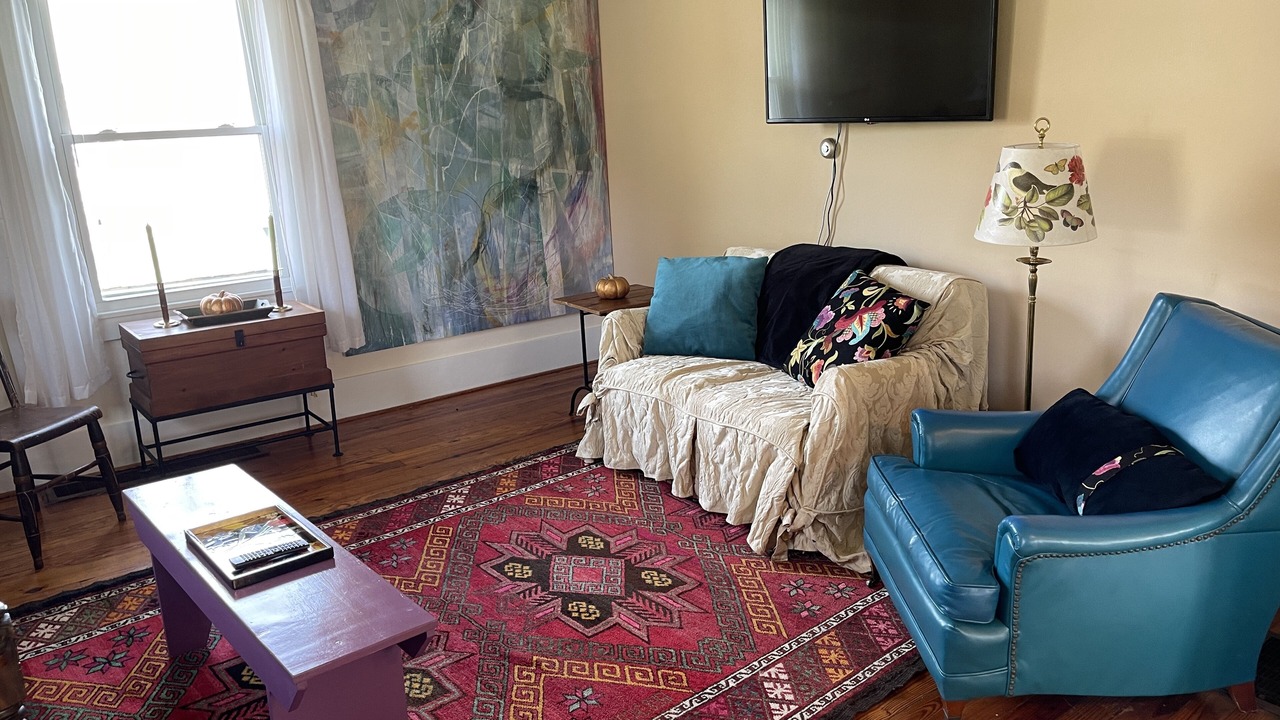 Photo of Livingroom in Belleville