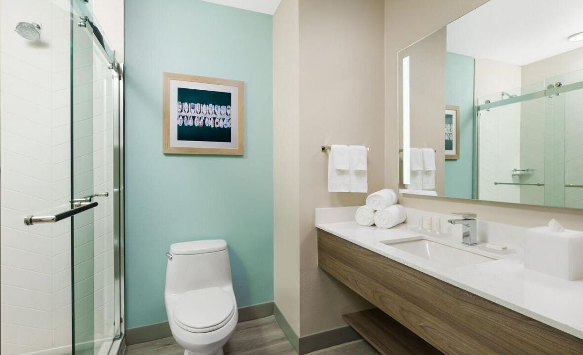 Photo of Bathroom in Marathon