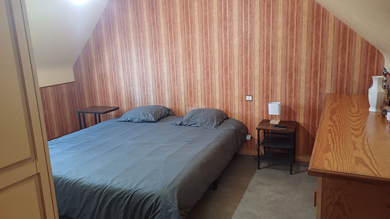 Photo of Bedroom in Plougonver