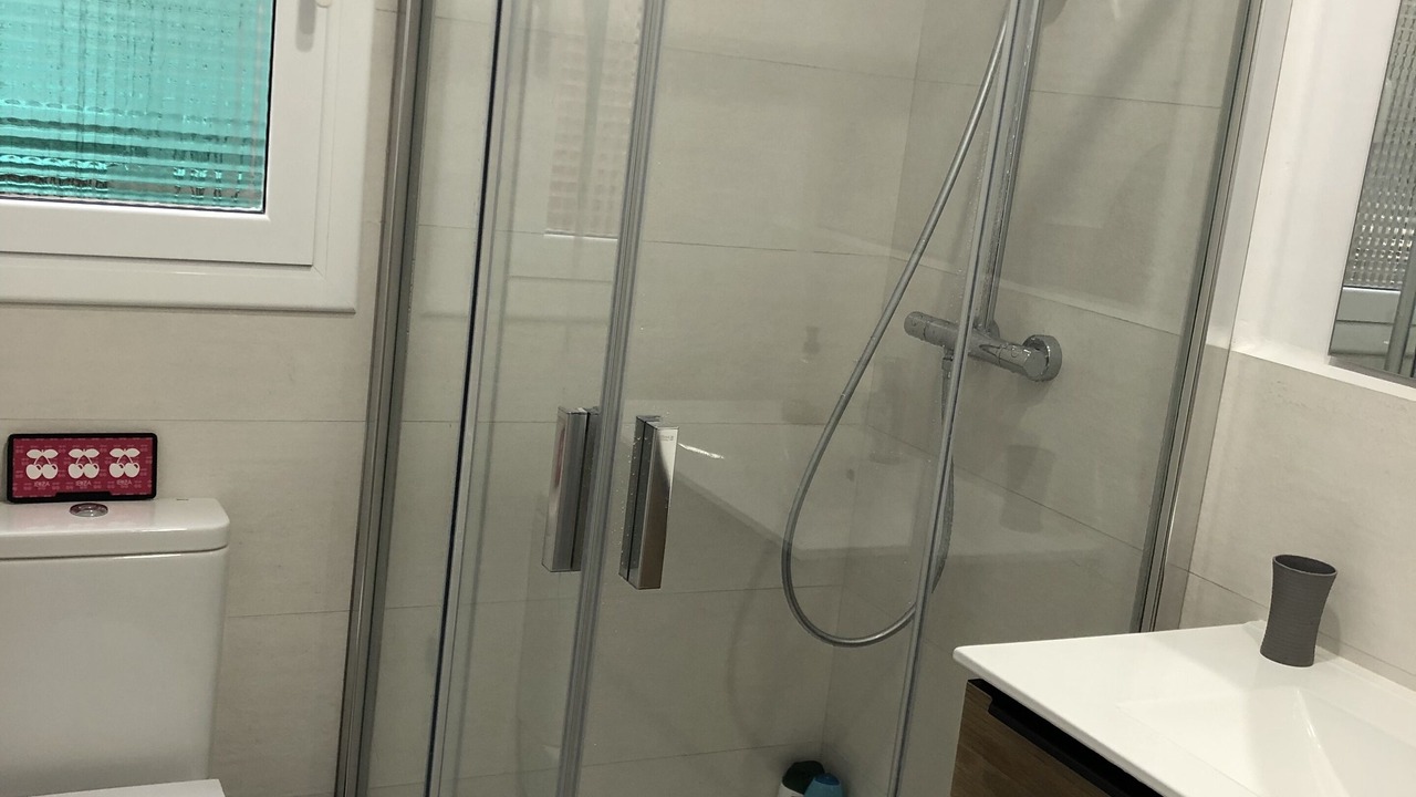Photo of Bathroom in Collblanc y La Torrassa