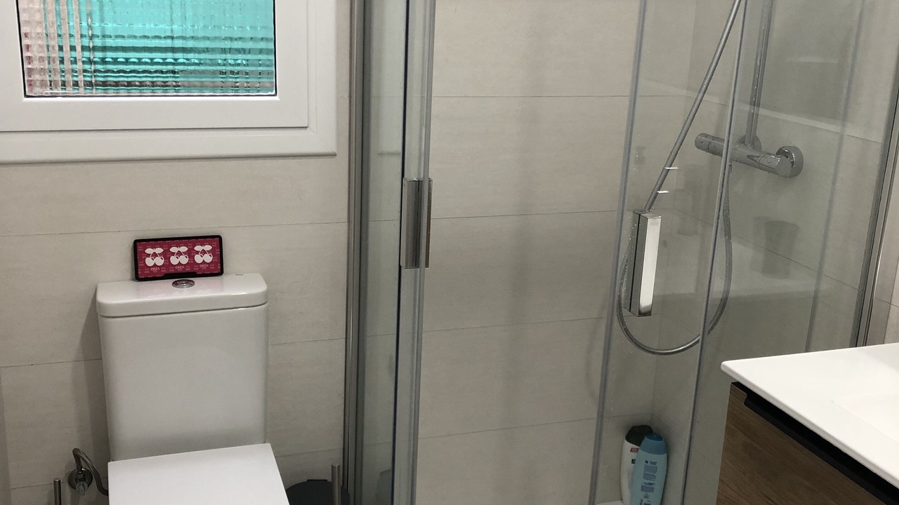 Photo of Bathroom in Collblanc y La Torrassa