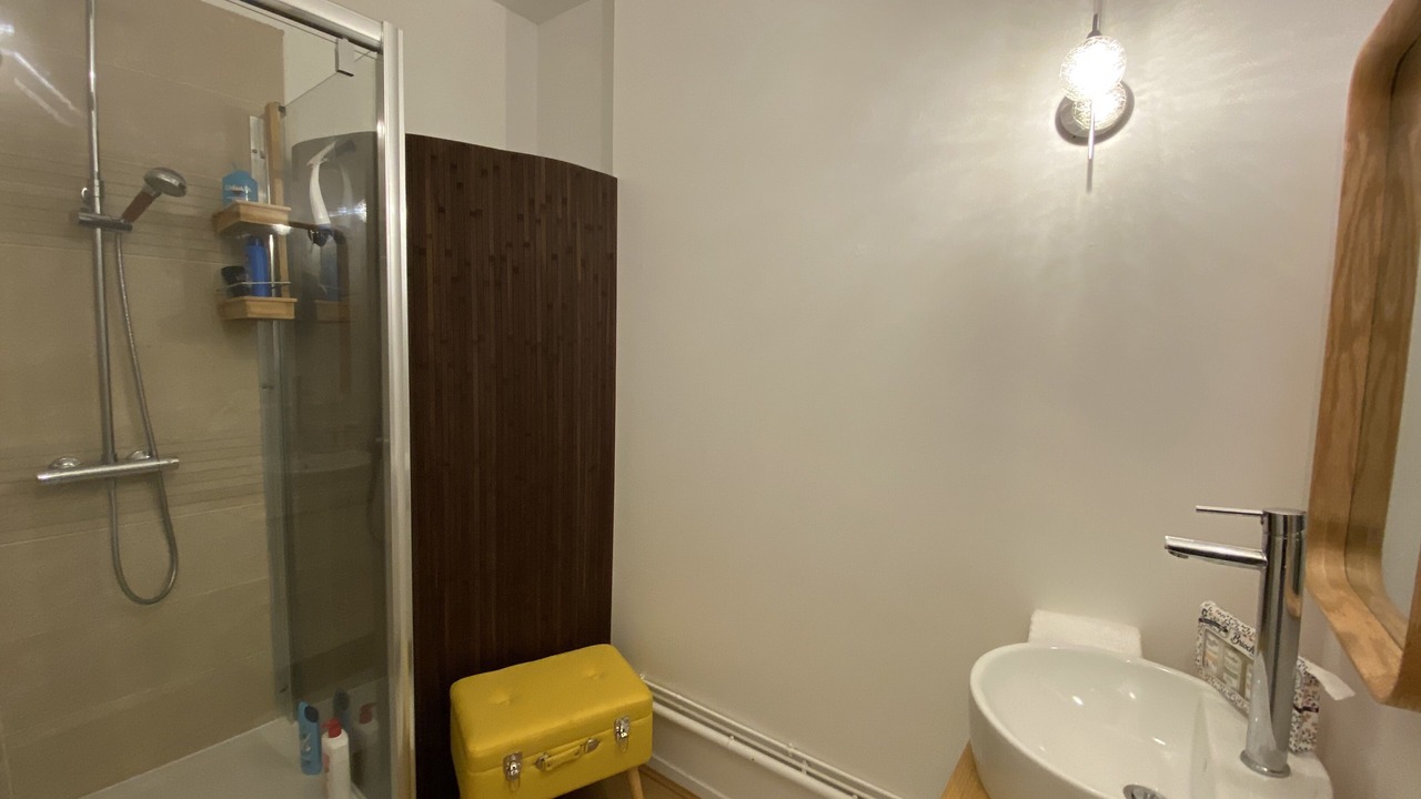 Photo of Bathroom in Chartres